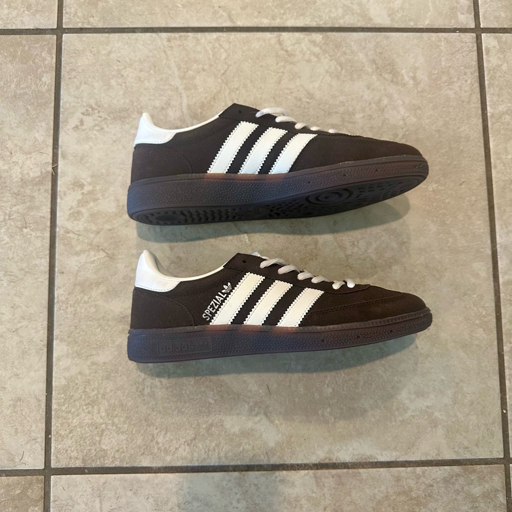 Adidas Men's Brown Sneakers